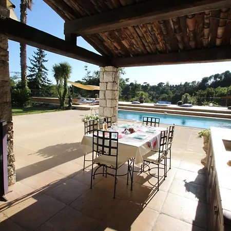Villa Magnifique